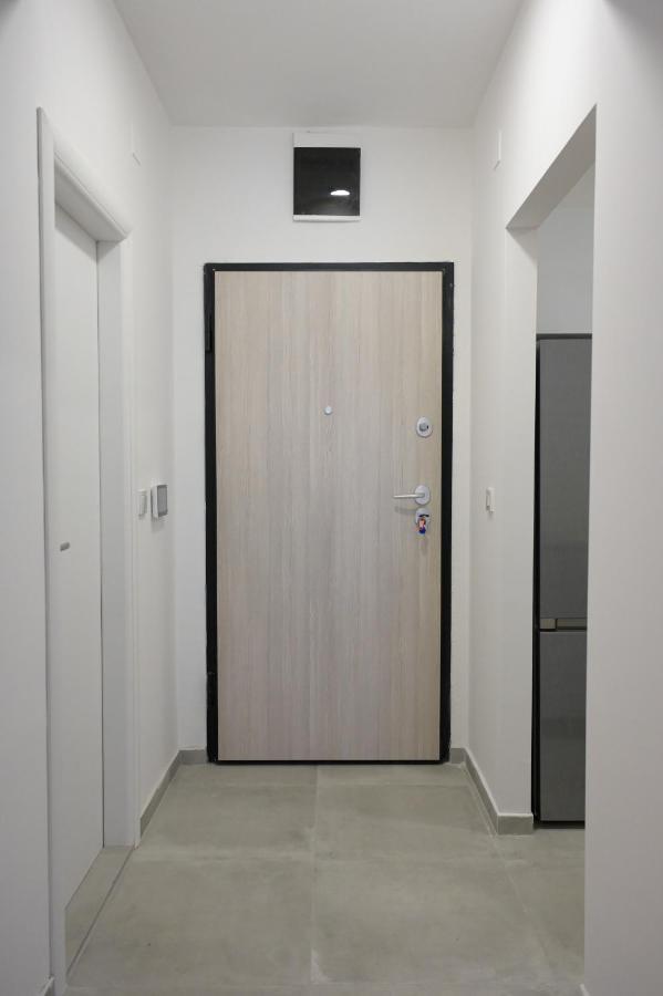 Porta Apartment Скопье Экстерьер фото