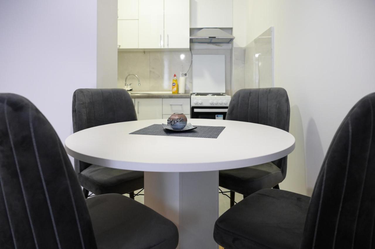 Porta Apartment Скопье Экстерьер фото